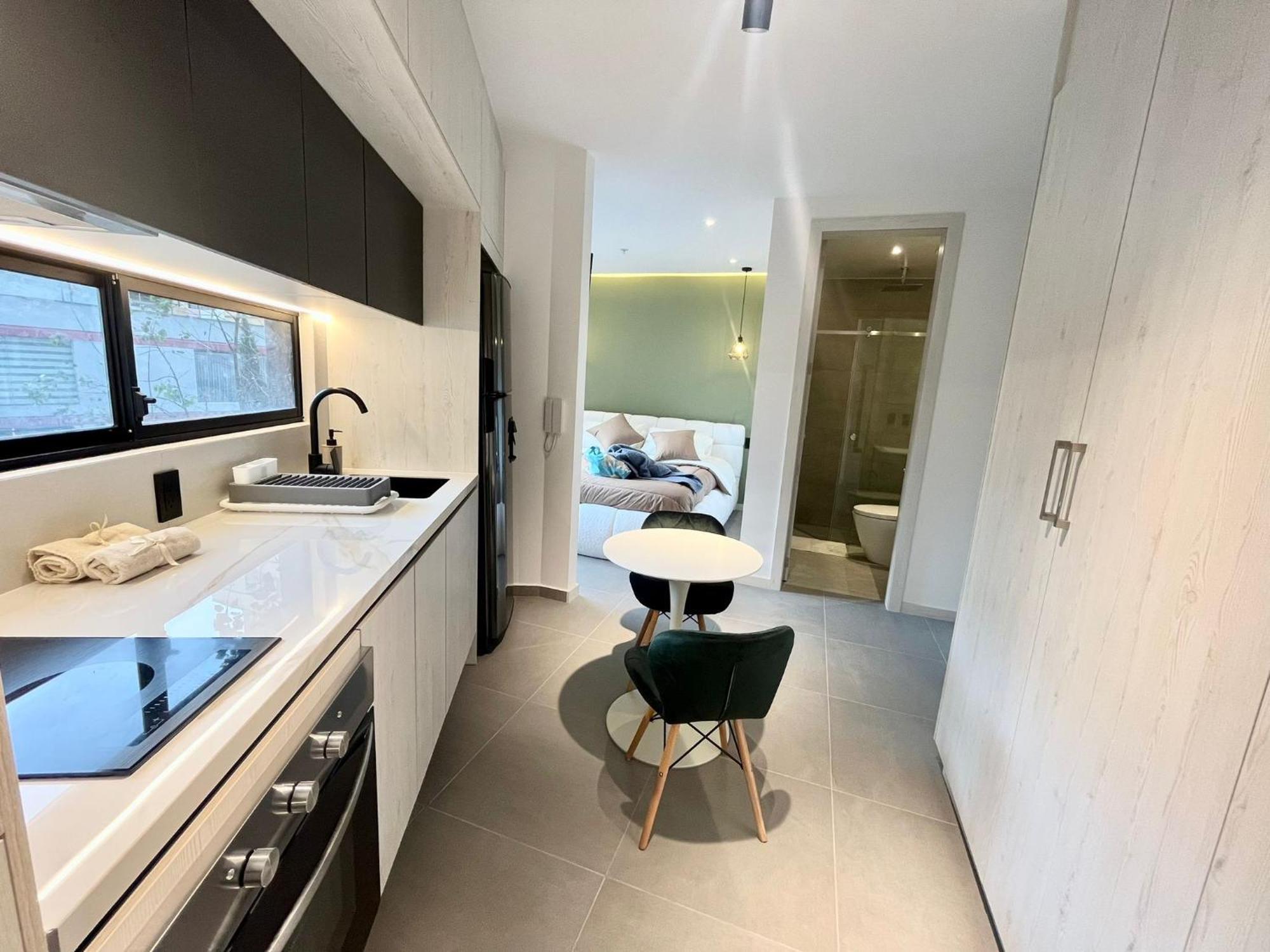 Harmony Coliving Ecuador Pool Carolina Park Apartment