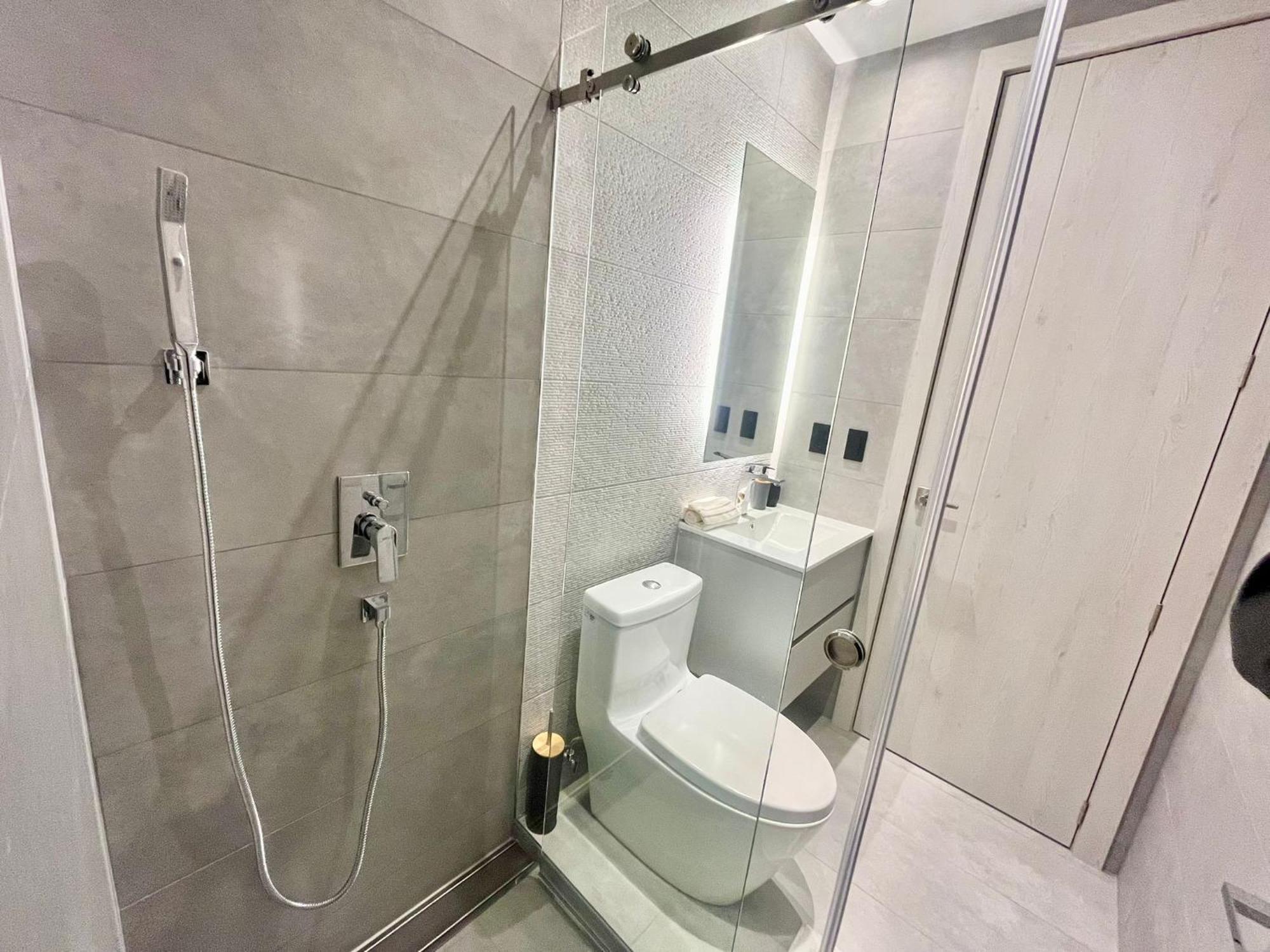 Apartment Harmony Coliving Ecuador Pool Carolina Park